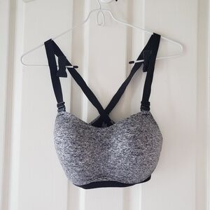 NWOT Victoria's Secret gray sports bra